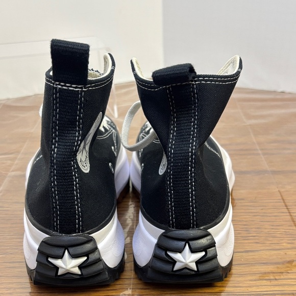 Converse Black and White High-Top Platform Sneakers . Size 5. - Picture 4 of 7